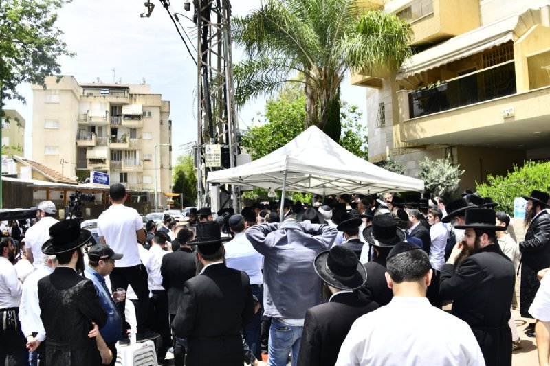 שוקי לרר