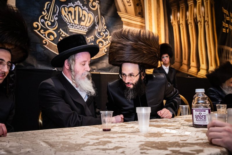 האחים לאנטשעווסקי 