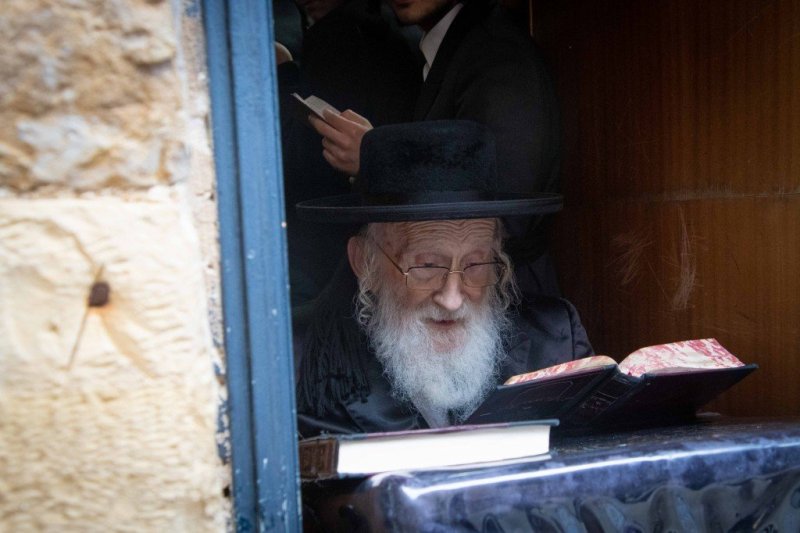 ארי קופרשטוק