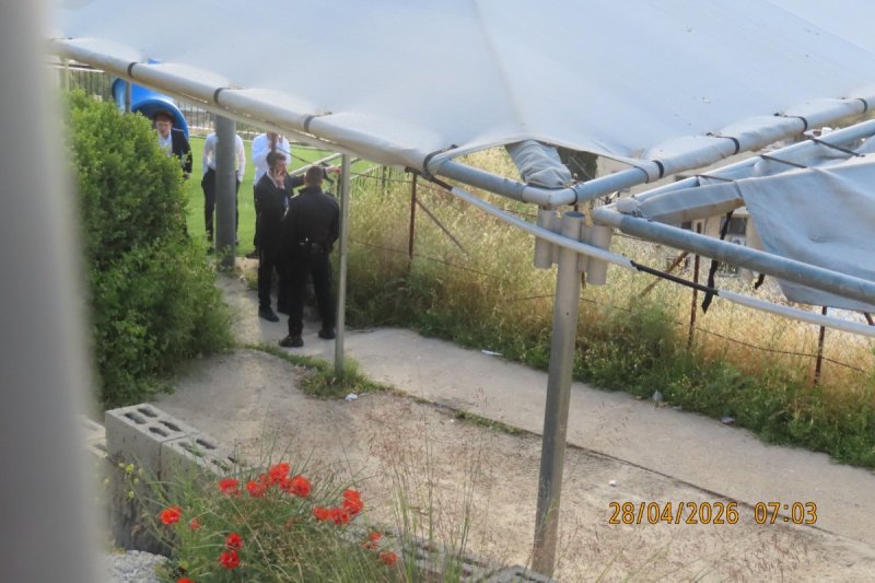 באדיבות המצלם