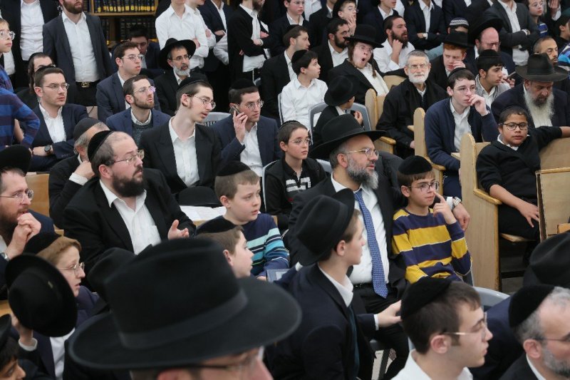 אברהם אבידן