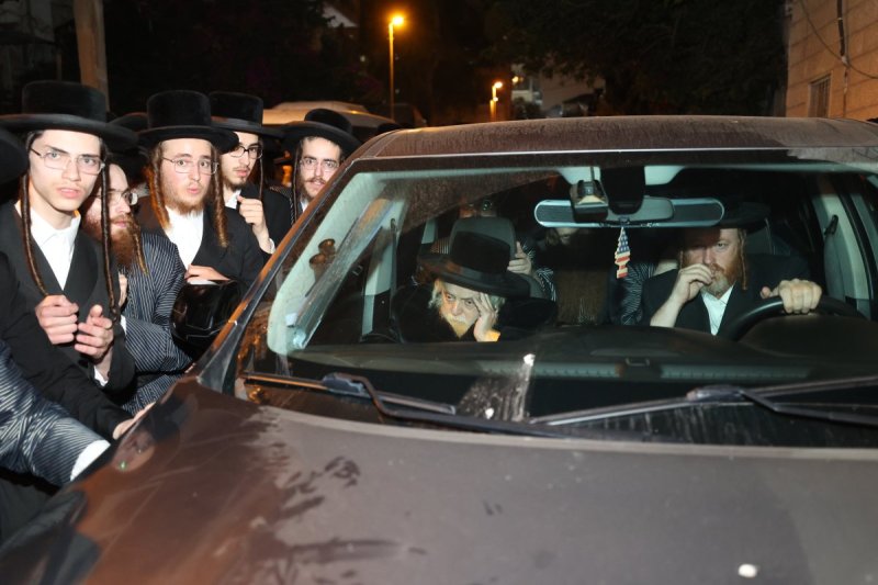 דוד ארזני וארי קופרשטוק