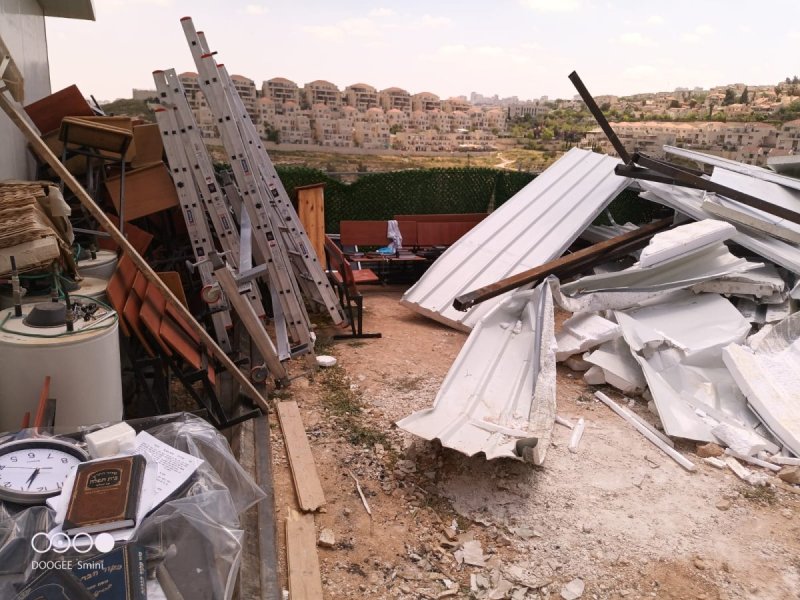 באדיבות המצלם