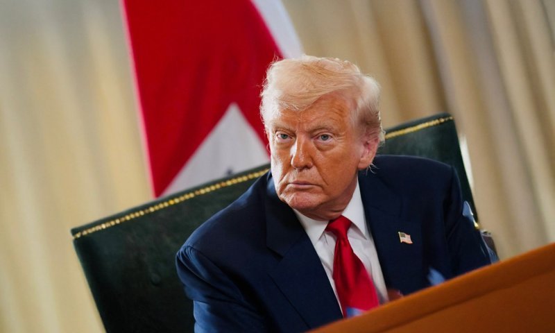 טראמפ פונה למפגינים באיראן: תמשיכו, העזרה בדרך; הערב הקבינט מתכנס