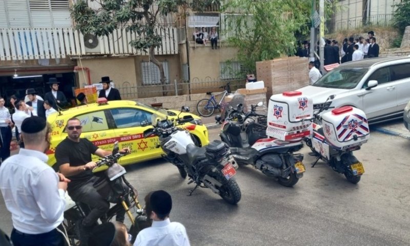 תינוקת נחנקה ממשחק בבני ברק, מצבה קשה
