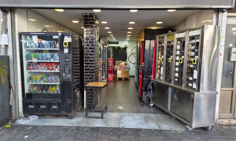 הסוף למכונות המזון בבני ברק?: "מי שלא יסגור ב-23:00, לא יפעל בכלל"