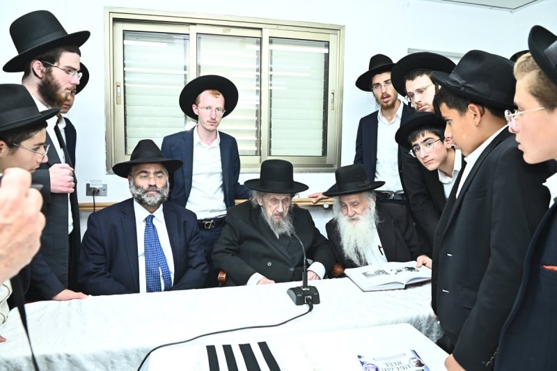 שוקי לרר