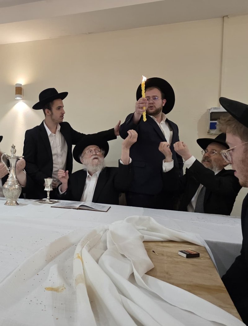 באדיבות המצלם