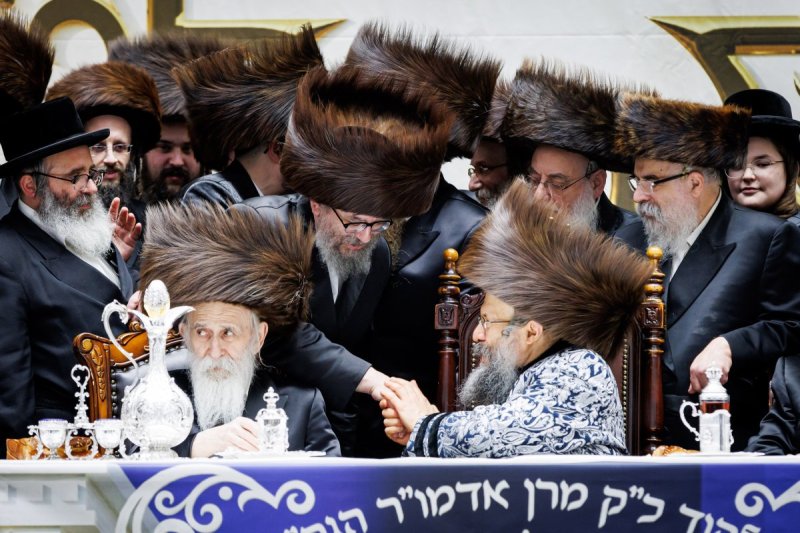 אברומי בלום והלל ל"ש