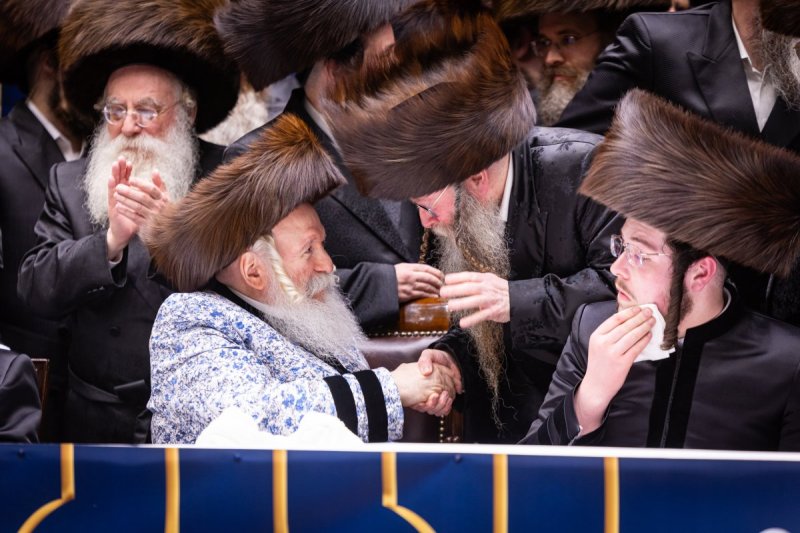 באדיבות המצלם