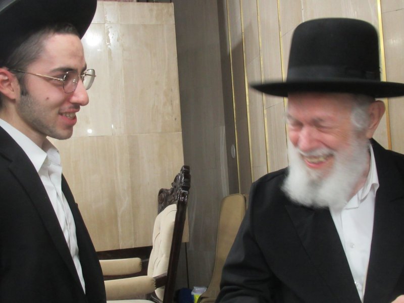 באדיבות המצלם