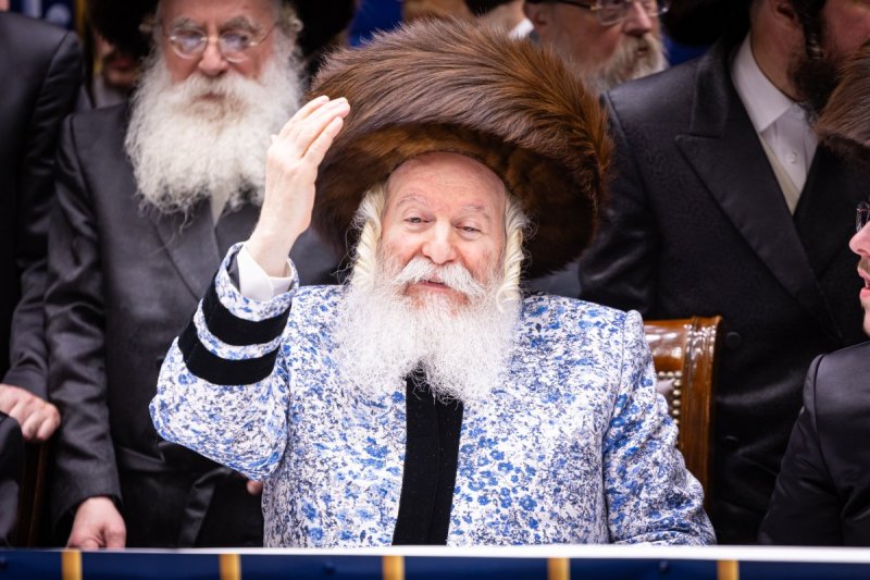 באדיבות המצלם