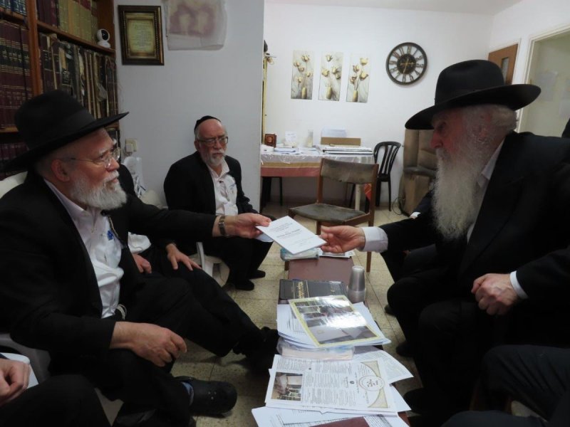 באדיבות המצלם