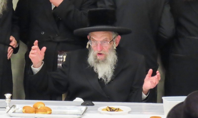 אחרי שנפל בדרך למקווה: הרבי מסלאנים ימריא לארה"ב