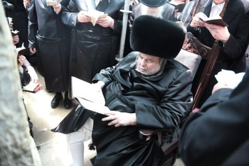 אנשיל בעק וא.מ.ש