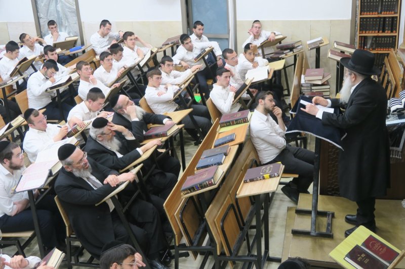 באדיבות המצלם