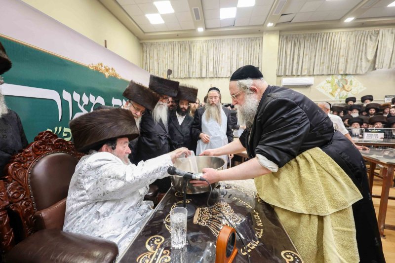 א. אייזנבאך