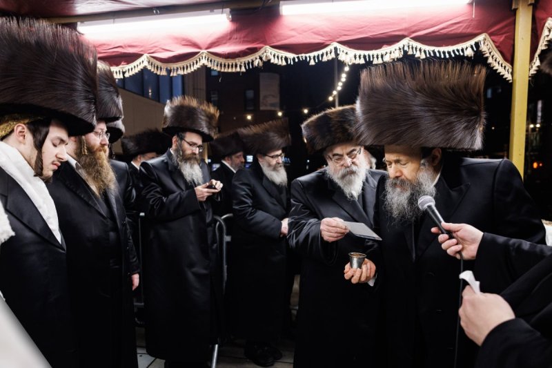 אברומי בלום והלל ל"ש