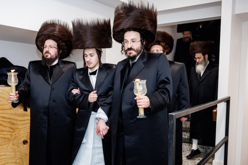 אברומי בלום והלל ל"ש