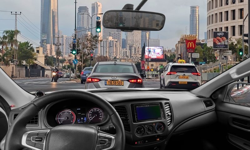 גוגל מצאה דרך להפחית בחילות בנסיעה: הפיצ'ר החדש באנדרואיד