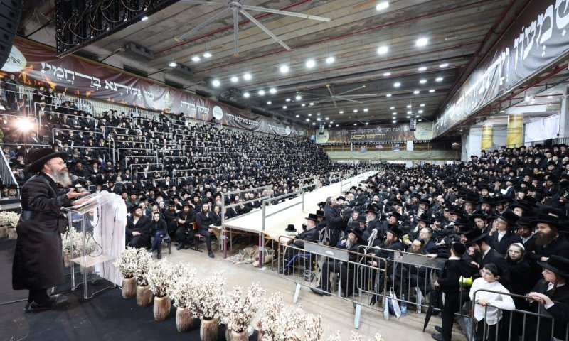 "יבטל": אלפי חברי 'אתכנשו' במעמד סיום הזוהר הקדוש