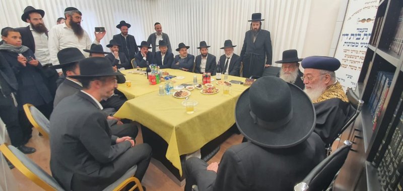 באדיבות המצלם