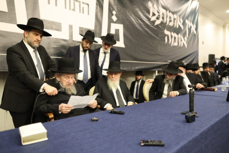 דניאל נפוסי ואלי קובין