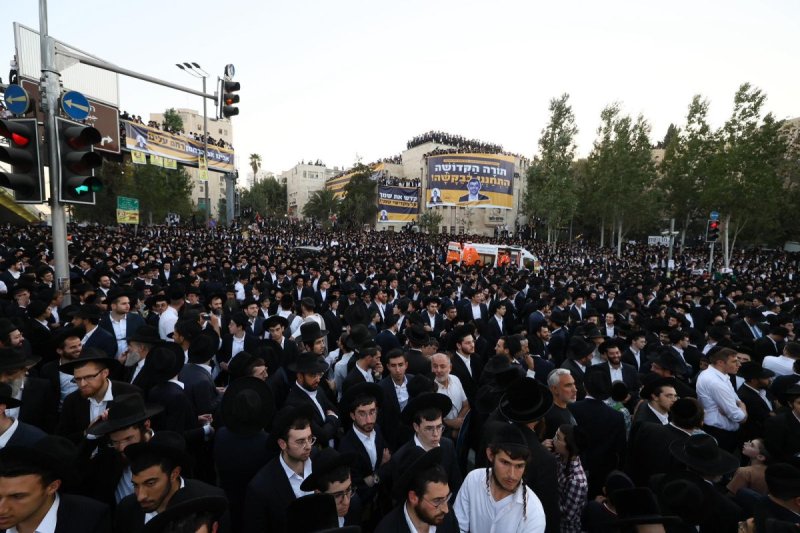 דניאל נפוסי ודוד מנדלסון