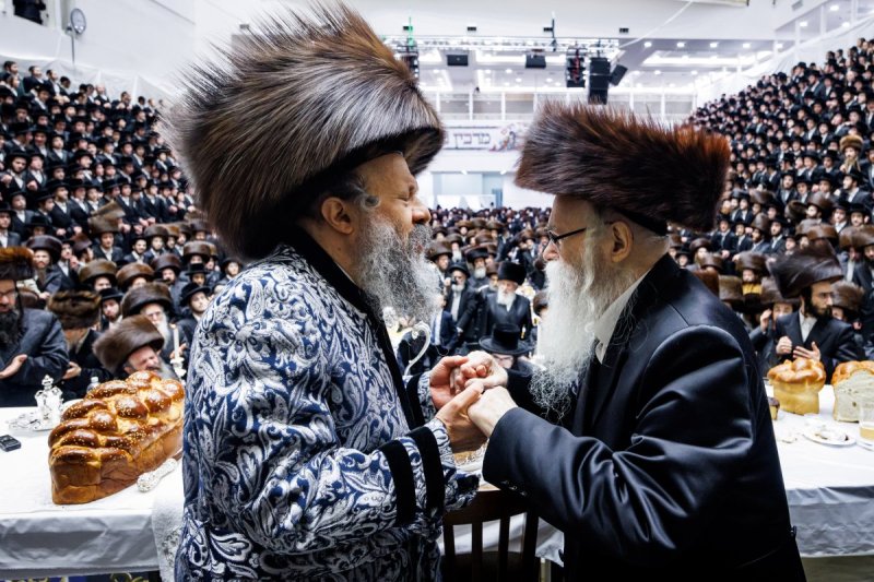 אברומי בלום והלל ל"ש