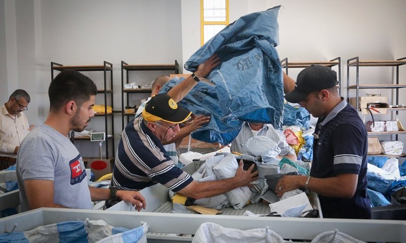 בעקבות ביטול הפטור ממע"מ: מיליוני חבילות יתייקרו