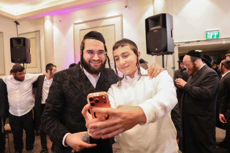 א. אייזנבאך