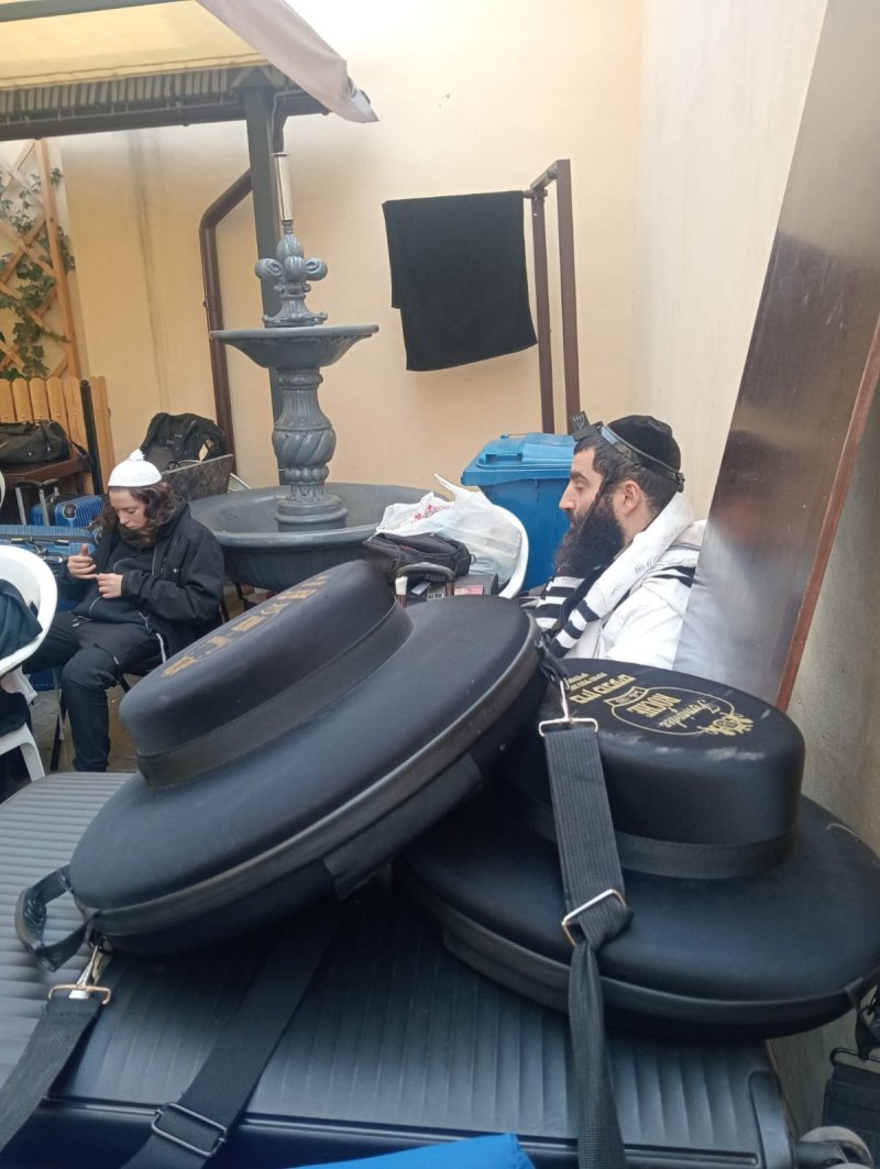 באדיבות המצלם