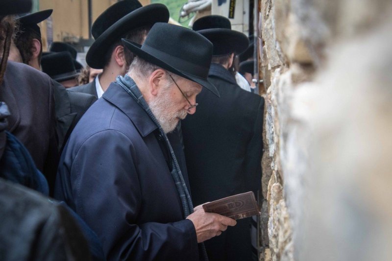 ארי קופרשטוק
