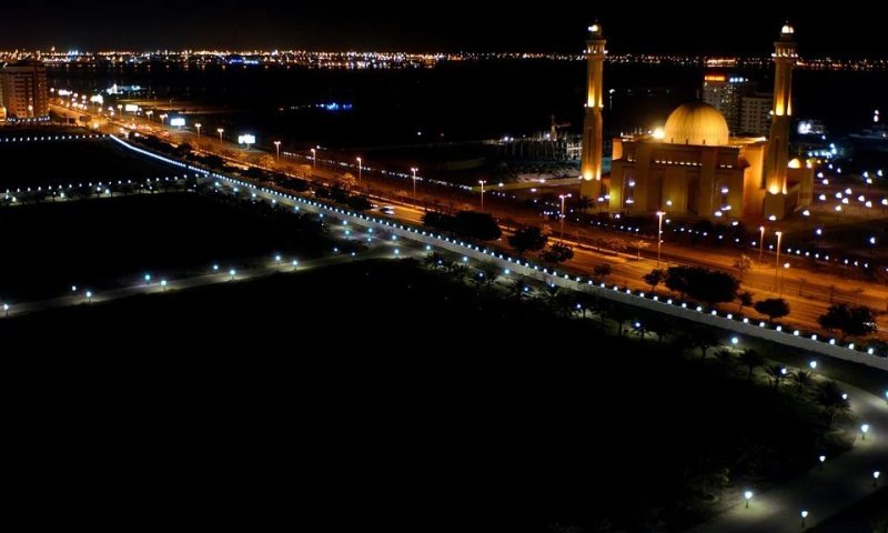 המדינה הקטנה שעל סף קריסה בעקבות המלחמה עם איראן