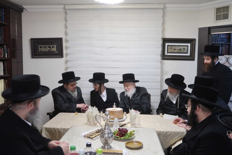 באדיבות המצלם