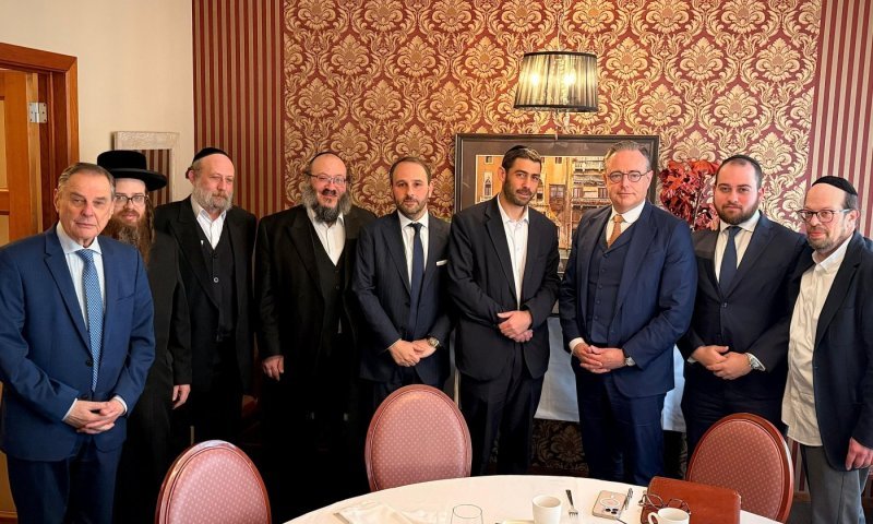 ראש ממשלת בלגיה לקהילה היהודית: "אהיה שליחכם למאבק באנטישמיות"