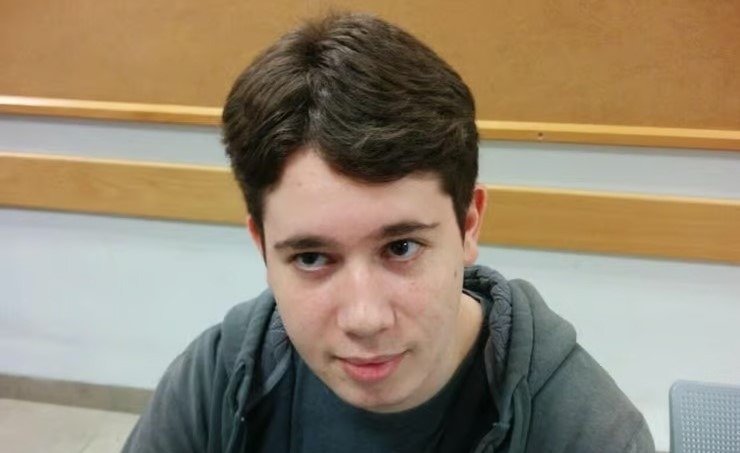 באדיבות המצלם