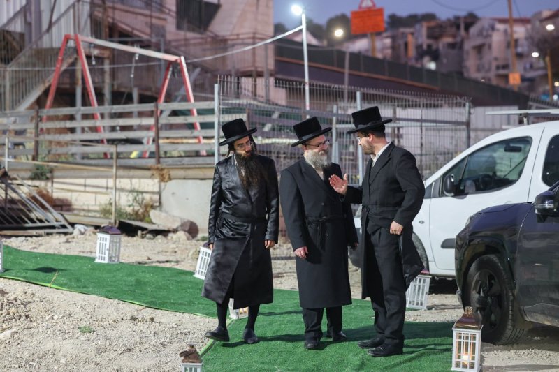 א. אייזנבאך וארי קופרשטוק