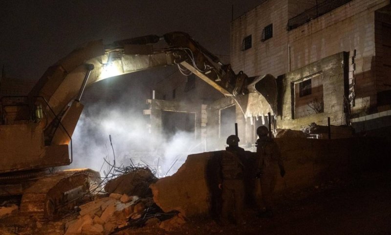 סגירת מעגל: נהרס ביתו של רוצח אהרון כהן הי"ד בפיגוע המשולב בגוש עציון