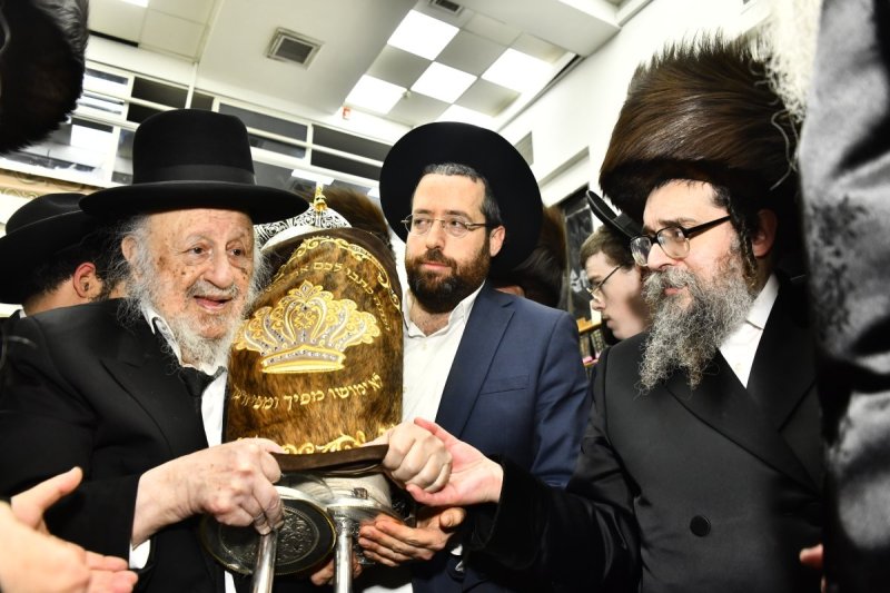 שוקי לרר