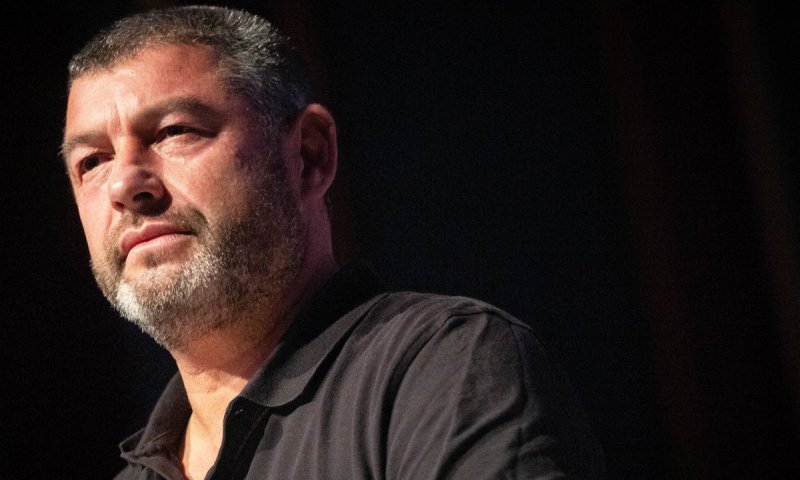 בפוסט בפייסבוק: האם עופר וינטר ינסה להתמודד שוב? 