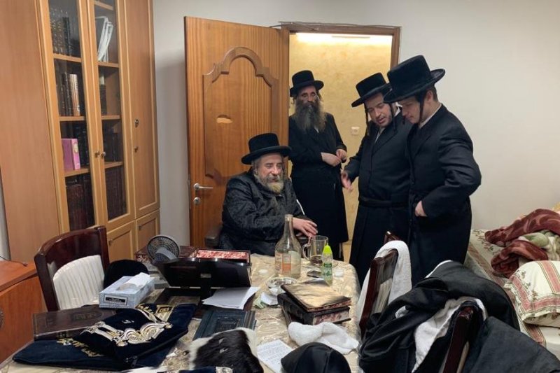 באדיבות המצלם