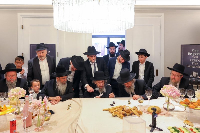 דניאל נפוסי ומאיר זלזניק