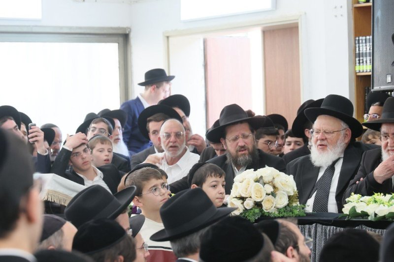 אברהם אבידן