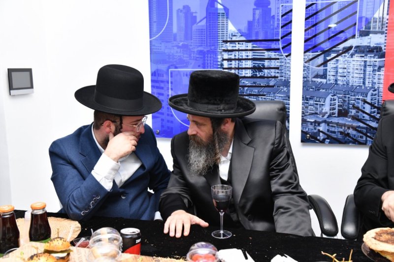 שוקי בריכטא