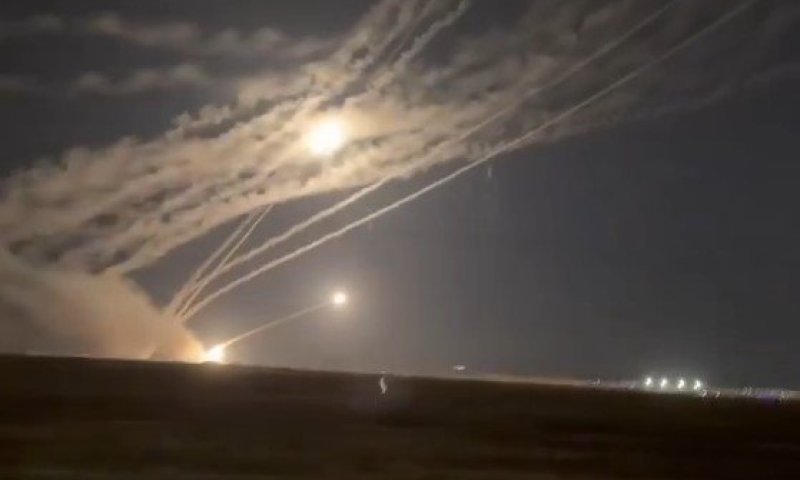 במטח האיראני לירדן: מטוס תקיפה איבד כנף ושמונה מטוסי F-15 ניזוקו 