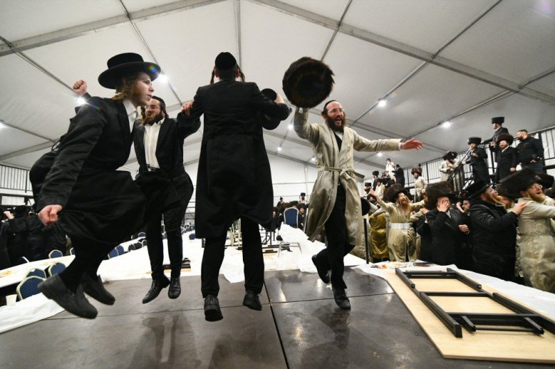 ארי קופרשטוק