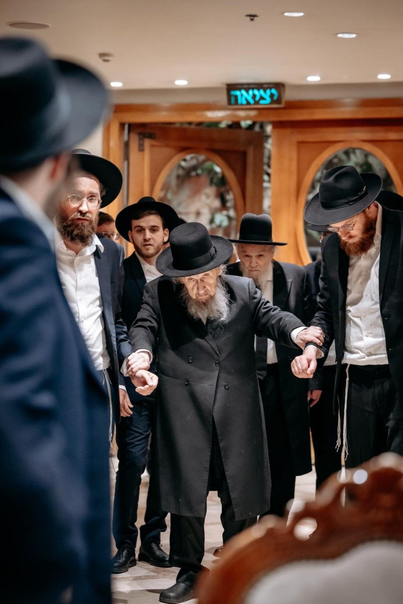 דניאל נפוסי ומאיר זלזניק