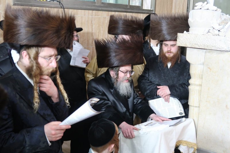 דוד ארזני ומ.א. נוימן