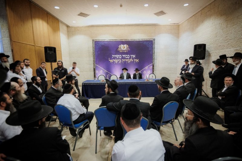 עקיבא שיינברגר